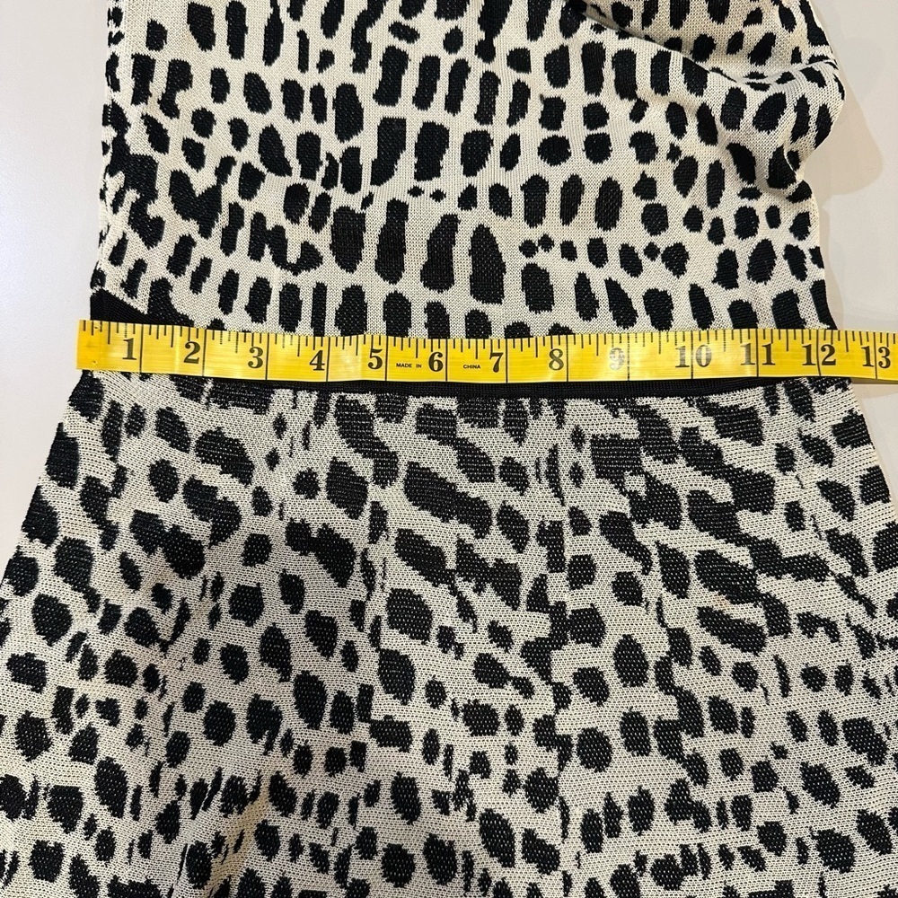 Trina Turk Stylish Black and White Women’s Dress Size Small - Picture 5 of 5
